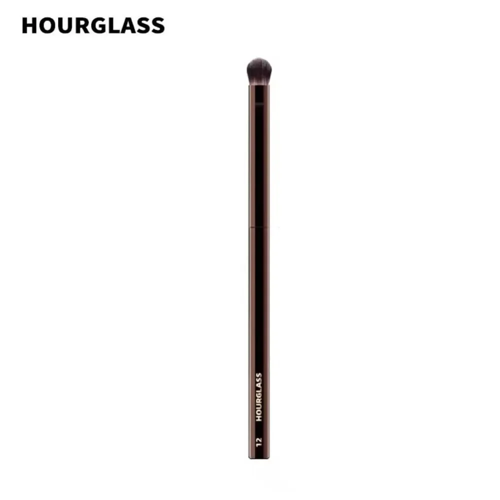 New Hourglass N* 12 Beveled Shadow Brush